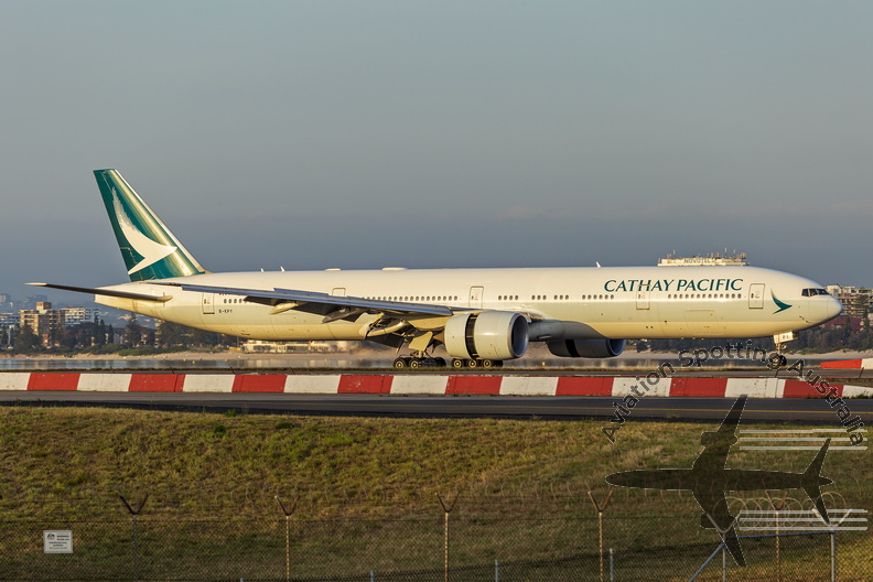 Cathay Pacific (B-KPY) Boeing 777-367(ER)
