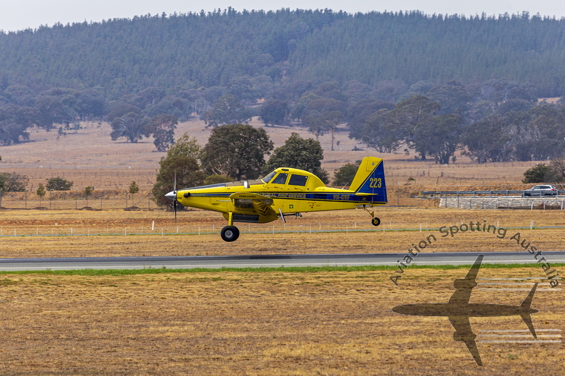 Fred Fahey Aerial Services (VH-CVF) Air Tractor AT-802