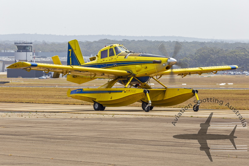 R+M Aircraft (VH-AWU) Air Tractor AT802 Fire Boss