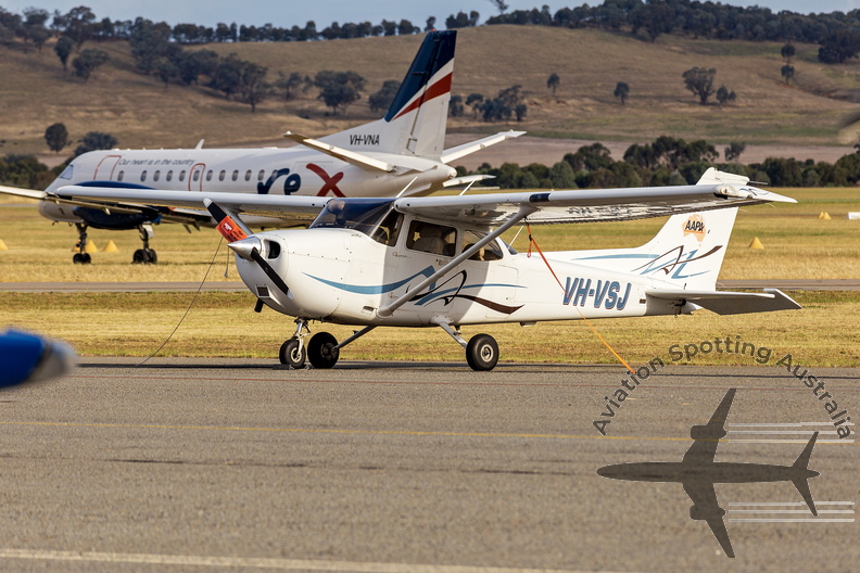 Australian Airline Pilot Academy (VH-VSJ) Cessna 172S Skyhawk SP